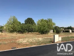 Building plot in Saint-Quentin-la-Poterie (30700)