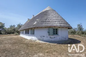Maison de campagne à Les Saintes-Maries-de-la-Mer (13460)