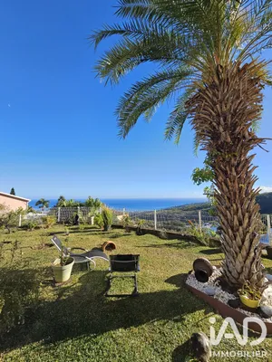 House in La Possession (97419)