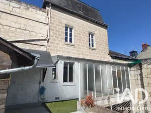Townhouse in Chinon (37500)