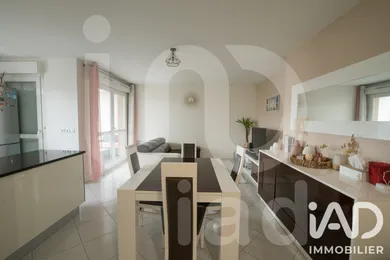 Appartement à Noisy-le-Grand (93160)
