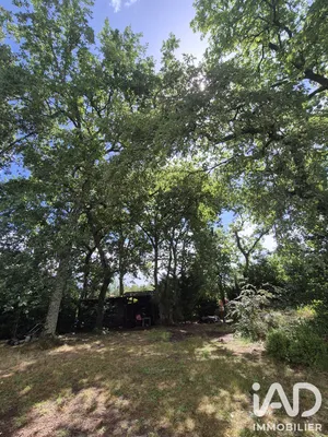 Terrain à bâtir à Saint-Jean-d'Illac (33127)