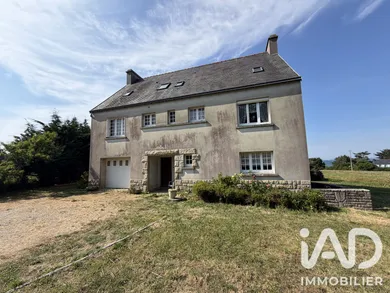 Maison traditionnelle à Crozon (29160)