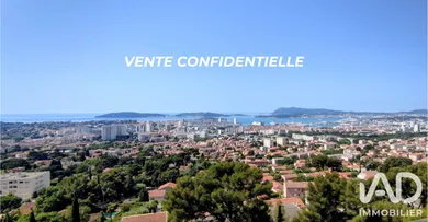 Appartement à Toulon (83000)