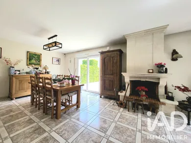 Maison à Charleville-Mézières (08000)