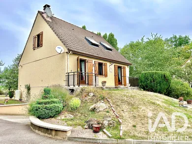 Detached house in La Belliole (89150)
