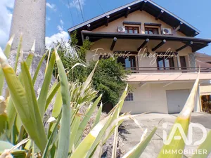 Maison de village à Anglefort (01350)