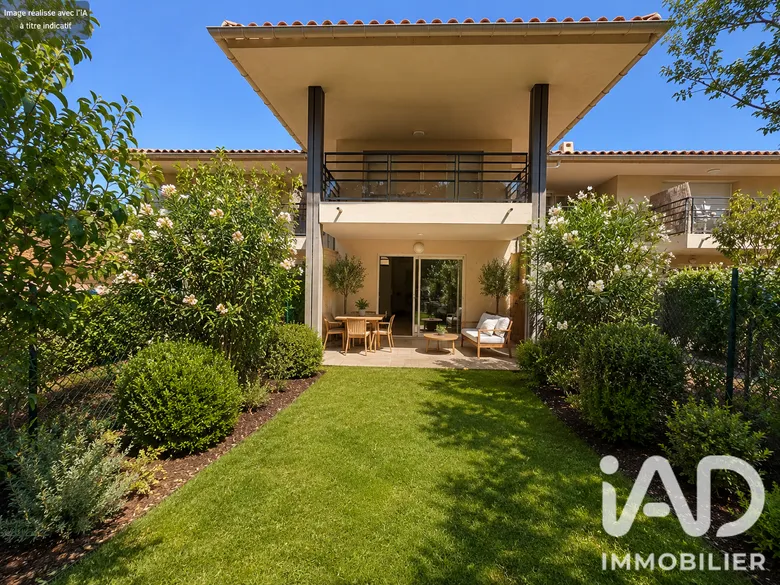 Maison 3 pièces 65 m² · à Roquebrune-sur-Argens · 65 m² · 1 255 €