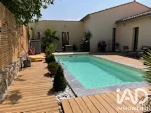 Traditional house in Malemort-du-Comtat (84570)