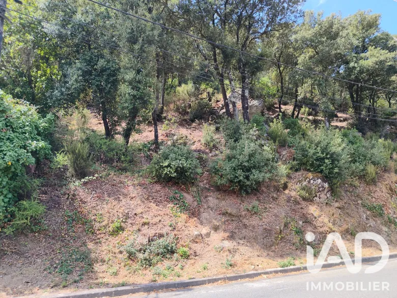 Terrain 1227 m² · à Sorède · 1 227 m² · 117 000 €