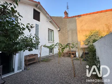 Townhouse in Clermont-Ferrand (63100)