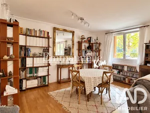 Apartment in Épinay-sur-Seine (93800)