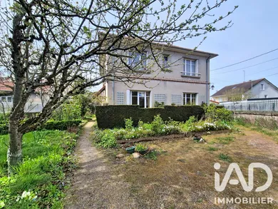Maison traditionnelle à Yzeure (03400)
