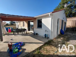 Maison traditionnelle à Chazelles-sur-Lyon (42140)