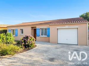 House in Chiché (79350)
