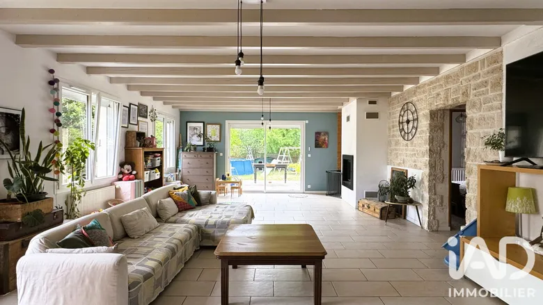 Maison 8 pièces 185 m² · à Saint-André-les-Vergers · 185 m² · 330 000 €