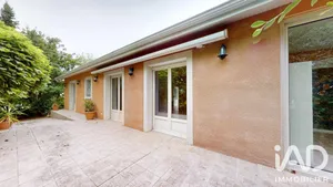 Detached house in Pouillon (40350)