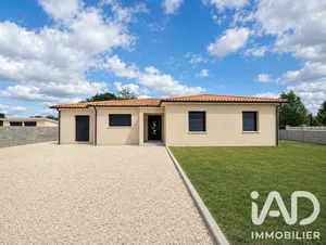 House in Camps-sur-l'Isle (33660)