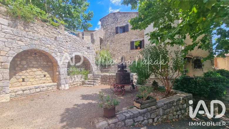 Maison 3 pièces 42 m² · à Ampus · 41,8 m² · 169 000 €