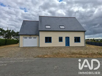 House in Neuilly-le-Vendin (53250)