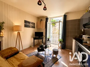 Apartment in La Rochelle (17000)