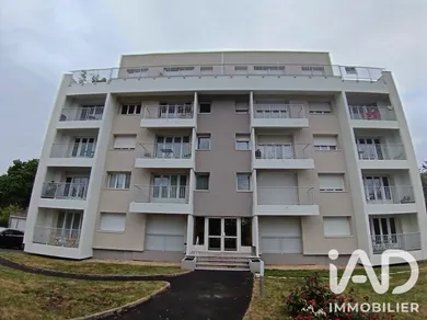 Apartment in Thouars (79100)
