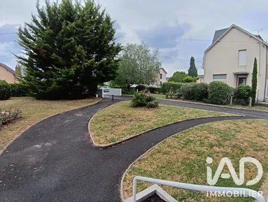 Apartment in Thouars (79100)