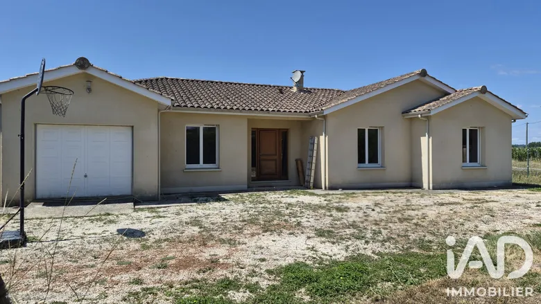 Maison 6 pièces 140 m² · à Saint-Magne-de-Castillon · 140 m² · 294 000 €
