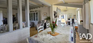 Maison traditionnelle à Sainte-Eulalie-en-Born (40200)