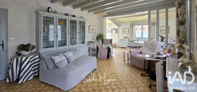 Maison traditionnelle à Sainte-Eulalie-en-Born (40200)
