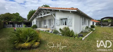 Maison traditionnelle à Sainte-Eulalie-en-Born (40200)