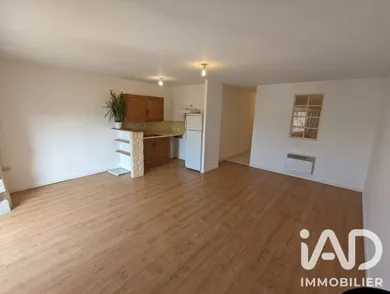 Apartment in Saint-Gervais-sur-Roubion (26160)