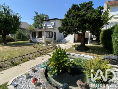 Pavillon à Viry-Châtillon (91170)