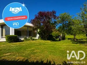 Architectural house in Santeny (94440)
