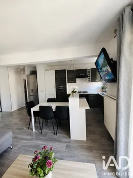 Apartment in Golfe-Juan (06220)