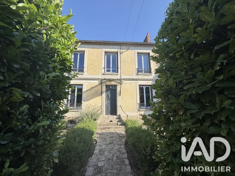 Maison 6 pièces 155 m² · à Coulommiers · 155 m² · 379 000 €
