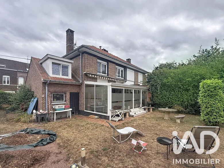 Maison 6 pièces 110 m² · à Tourcoing · 110 m² · 279 000 €