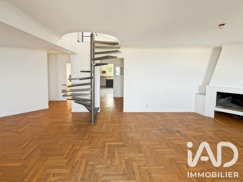 Appartement 4 pièces 91 m² · à Bastia · 91 m² · 330 000 €