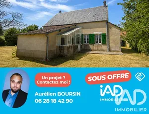 Maison de campagne à Couy (18140)