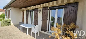 Pavillon à ARC LES GRAY (70100)