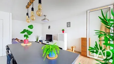 Apartment in Pau (64000)