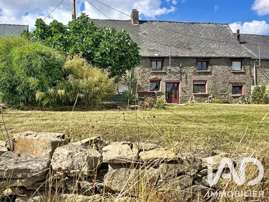 Maison de campagne à Combourg (35270)
