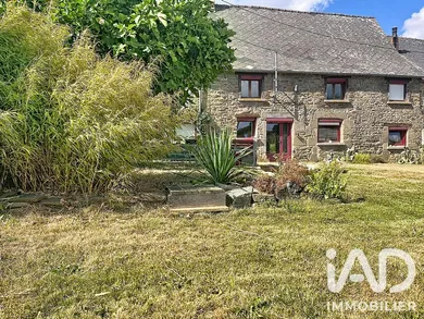 Maison de campagne à Combourg (35270)
