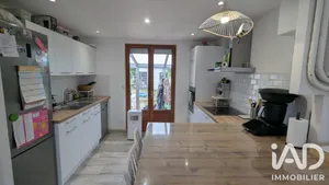 Maison de village à Barenton-Bugny (02000)