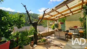Maison de campagne à Robiac-Rochessadoule (30160)