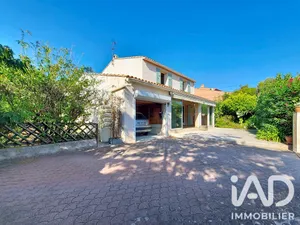 Traditional house in Six-Fours-les-Plages (83140)