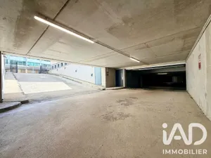 Parking in Reims (51100)