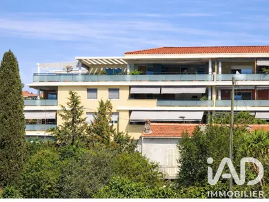 Appartement à Saint-Raphaël (83700)