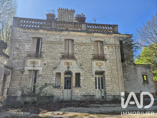 Maison à Fontainebleau (77300) photo 2