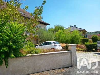 Maison traditionnelle à Larche (19600)